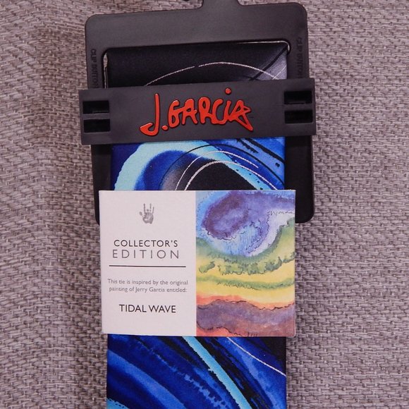 JERRY J. GARCIA Neck Tie == NWT == Blue Tidal Wave Design == 60" Regular Length - Picture 2 of 6